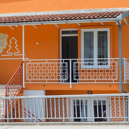 טרביניה Apartman Ana 2 מראה חיצוני תמונה