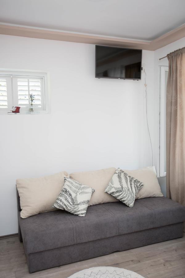טרביניה Apartman Ana 2 מראה חיצוני תמונה
