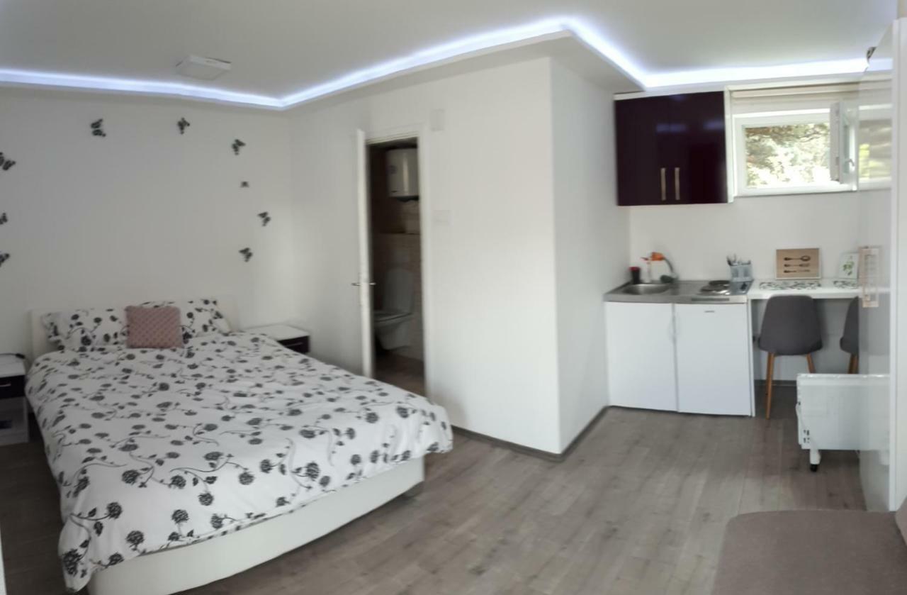 טרביניה Apartman Ana 2 מראה חיצוני תמונה